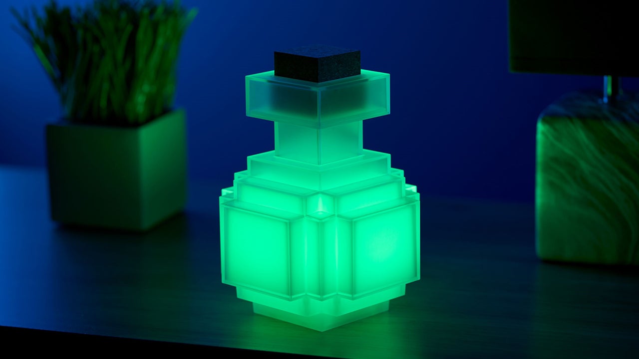 You are currently viewing Minecraft Collectibles Coming to The Noble Collection: New York Comic-Con 2023 Exclusive and Online Availability