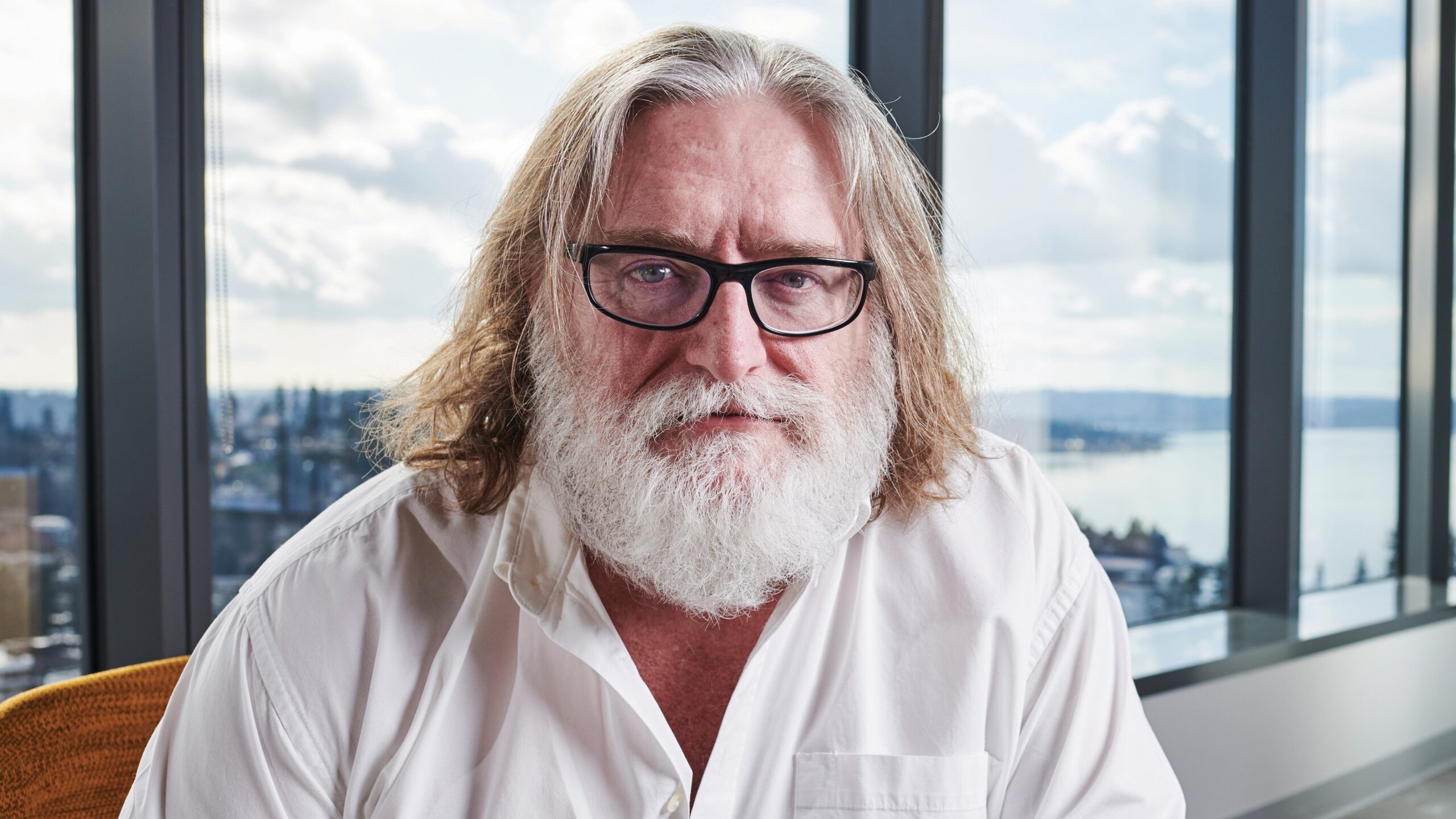 Read more about the article Gabe Newell Ordered to Attend In-Person Deposition for Antitrust Lawsuit: What This Means for the Gaming Industry